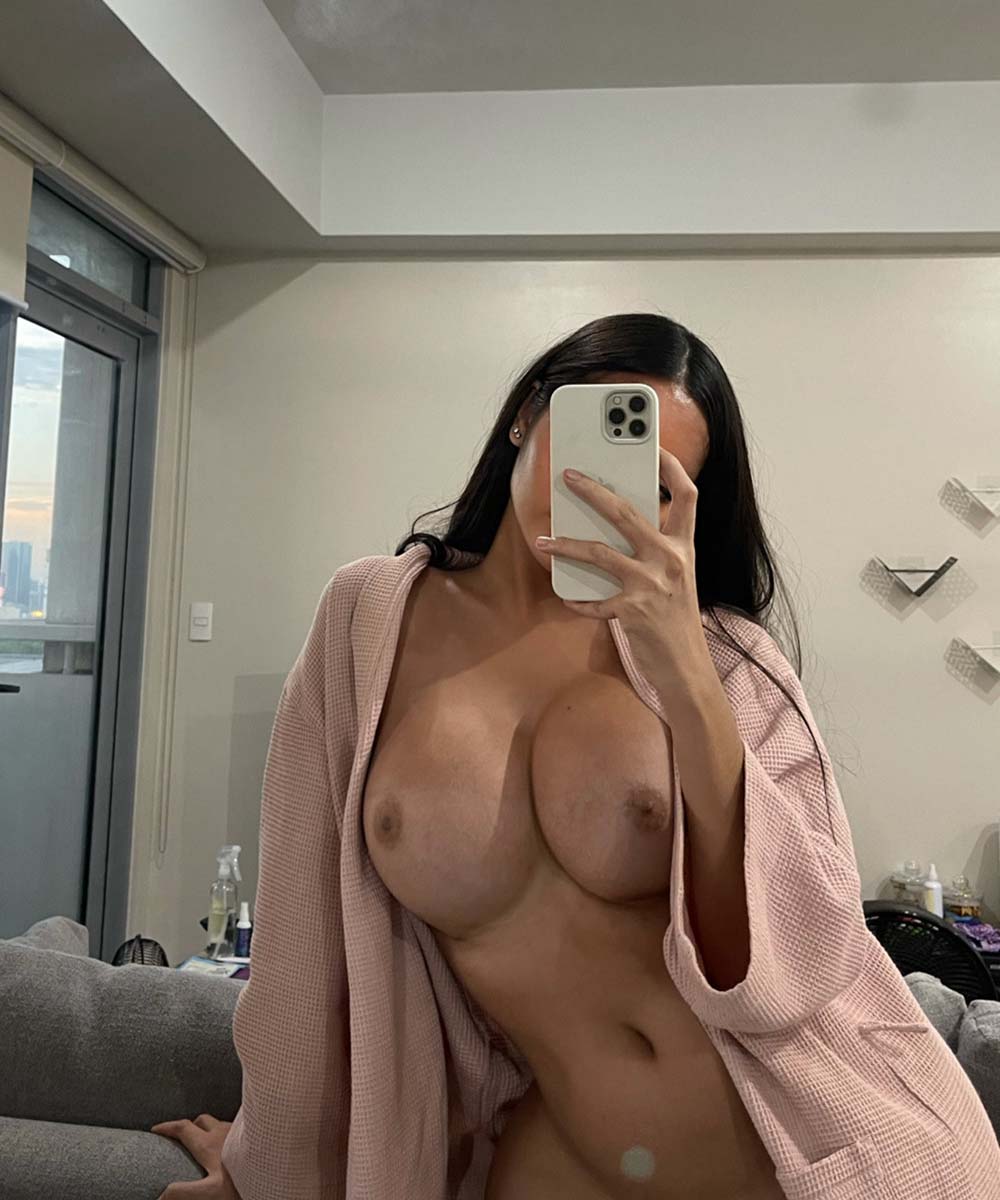 Angela Castellanos naked in Putian