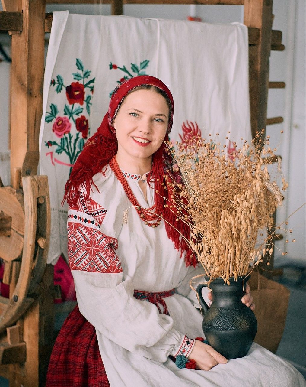 Women in Slavic costumes in Putian