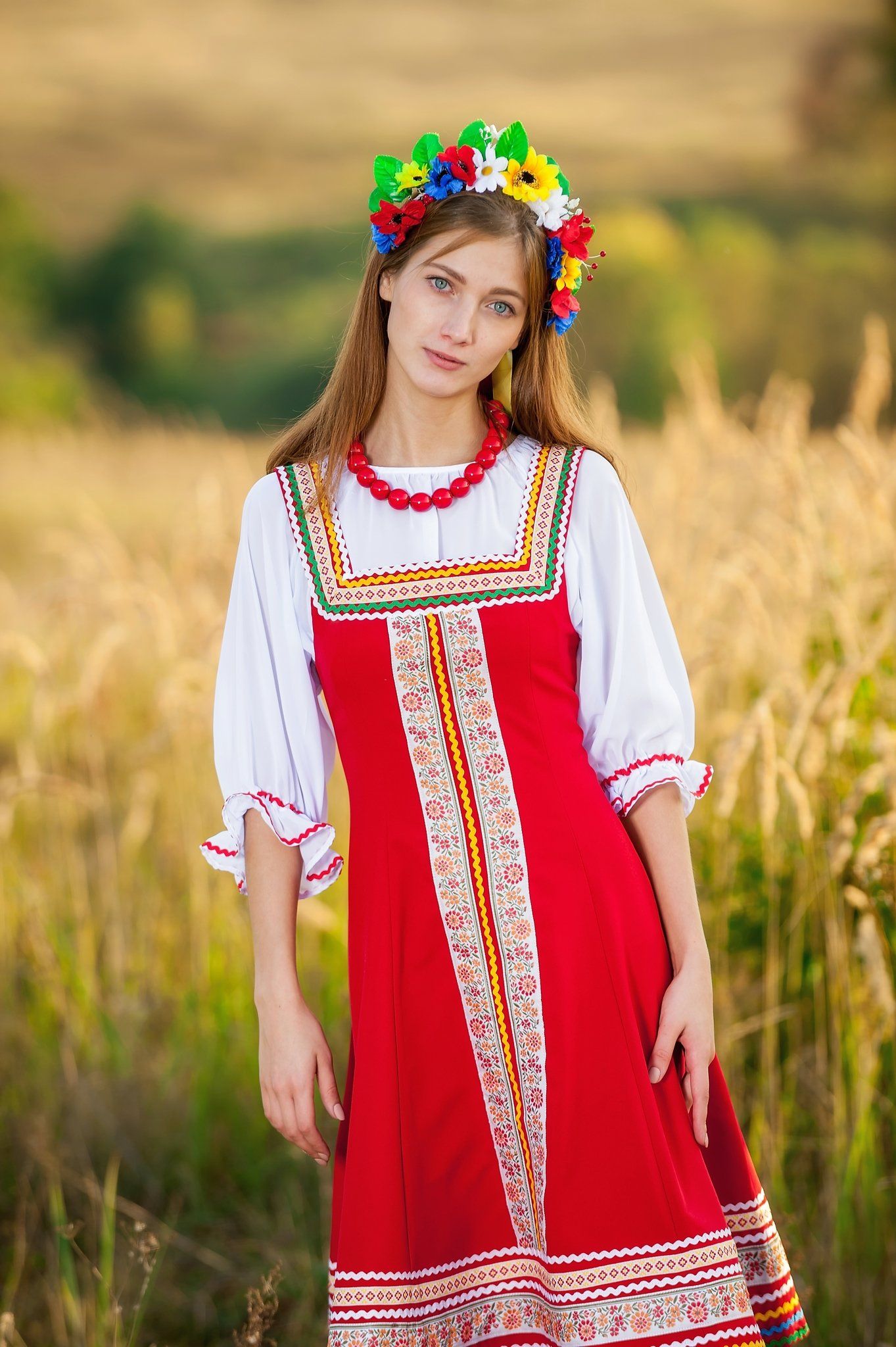 Women in Slavic costumes in Putian