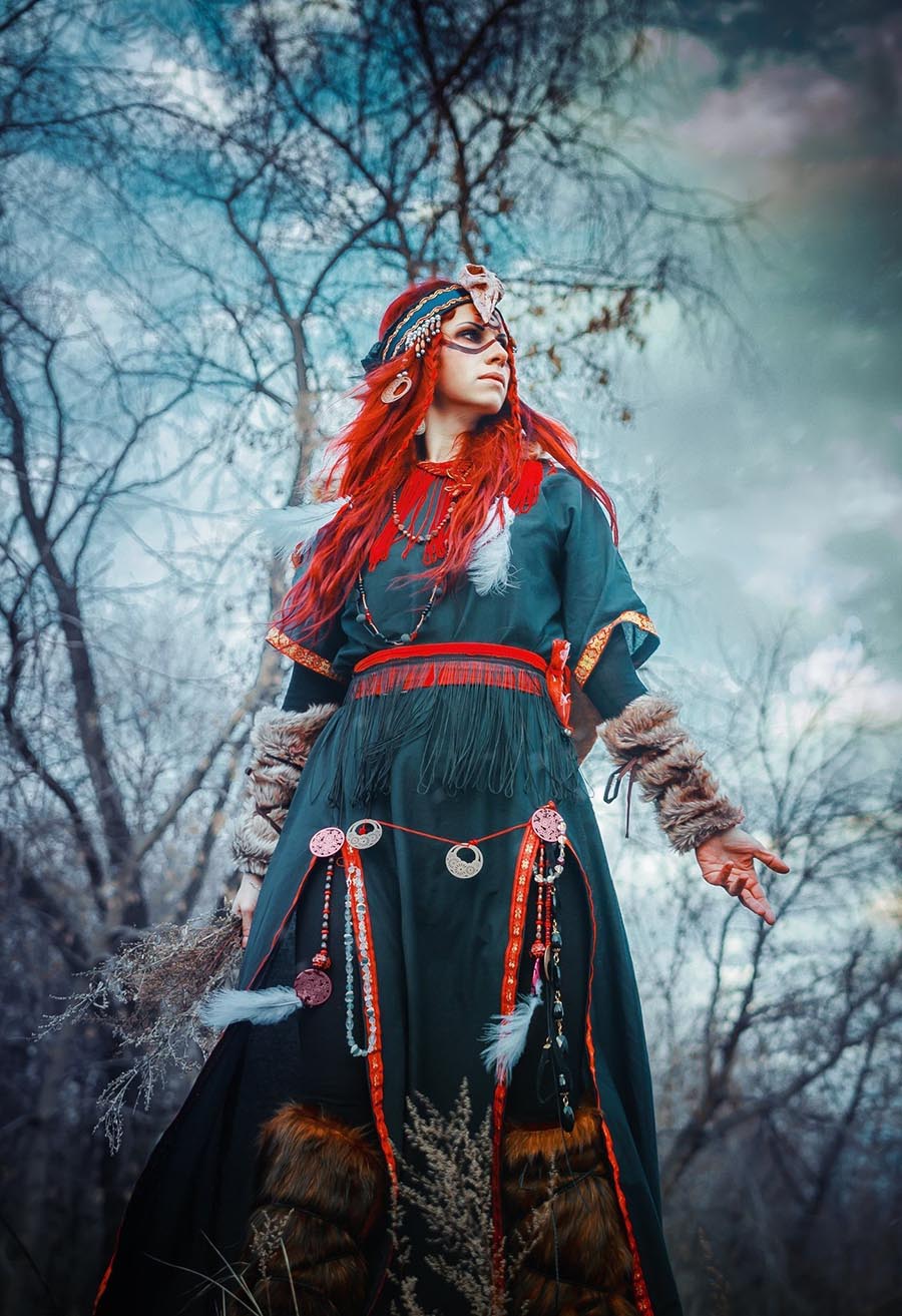 Girls in Slavic costumes underwear in Putian